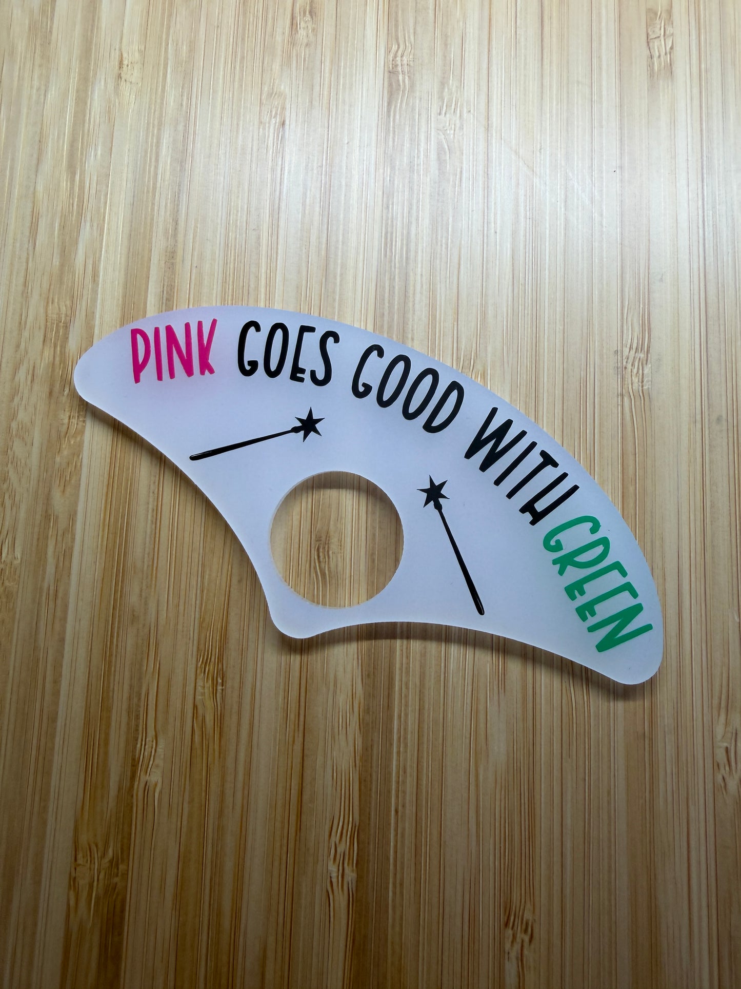 Pink goes good with green page holder (wicked)