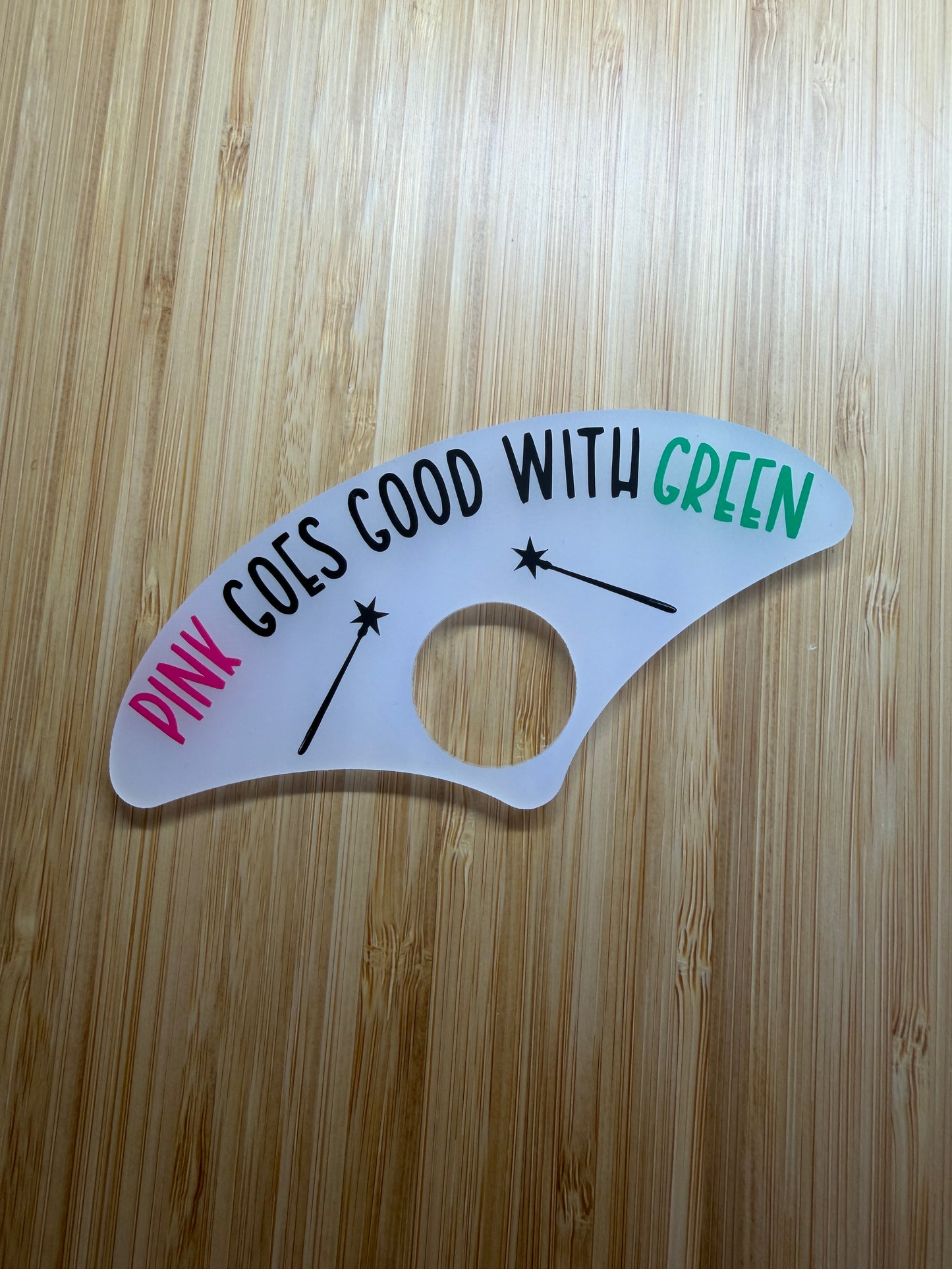 Pink goes good with green page holder (wicked)