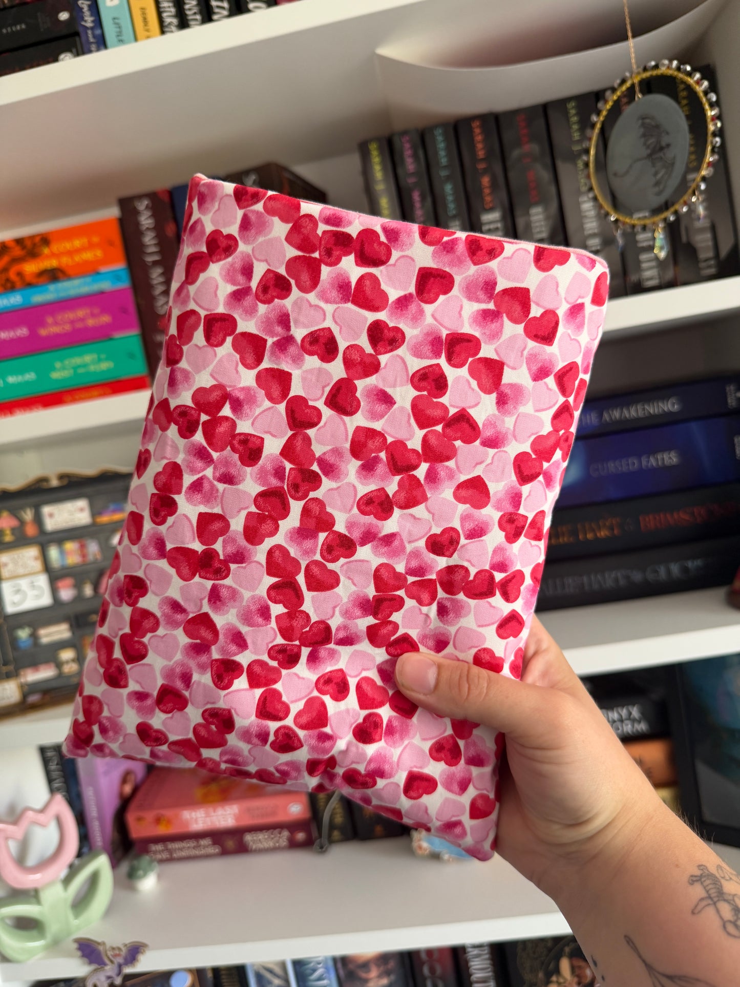 Pink Confetti Hearts Book Sleeve (Standard Paperback)