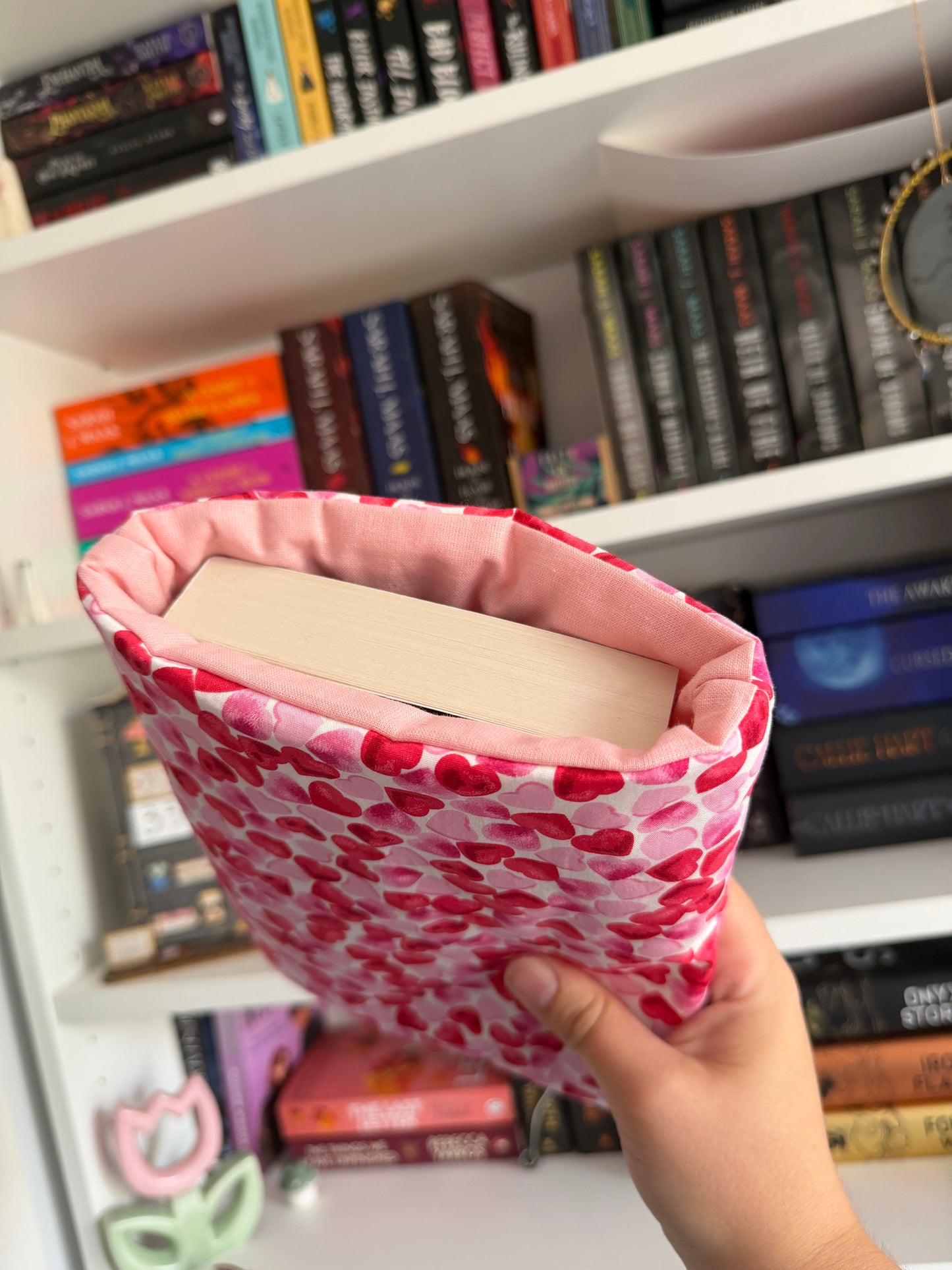Pink Confetti Hearts Book Sleeve (Standard Paperback)