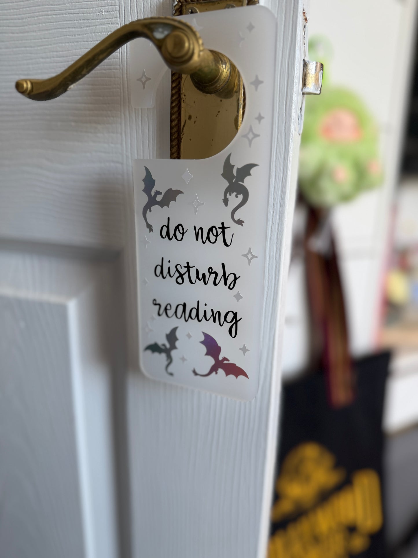 do not disturb reading door hanger